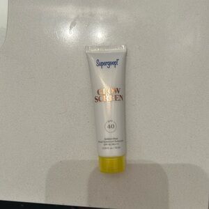 Supergoop Glow Screen spf 40